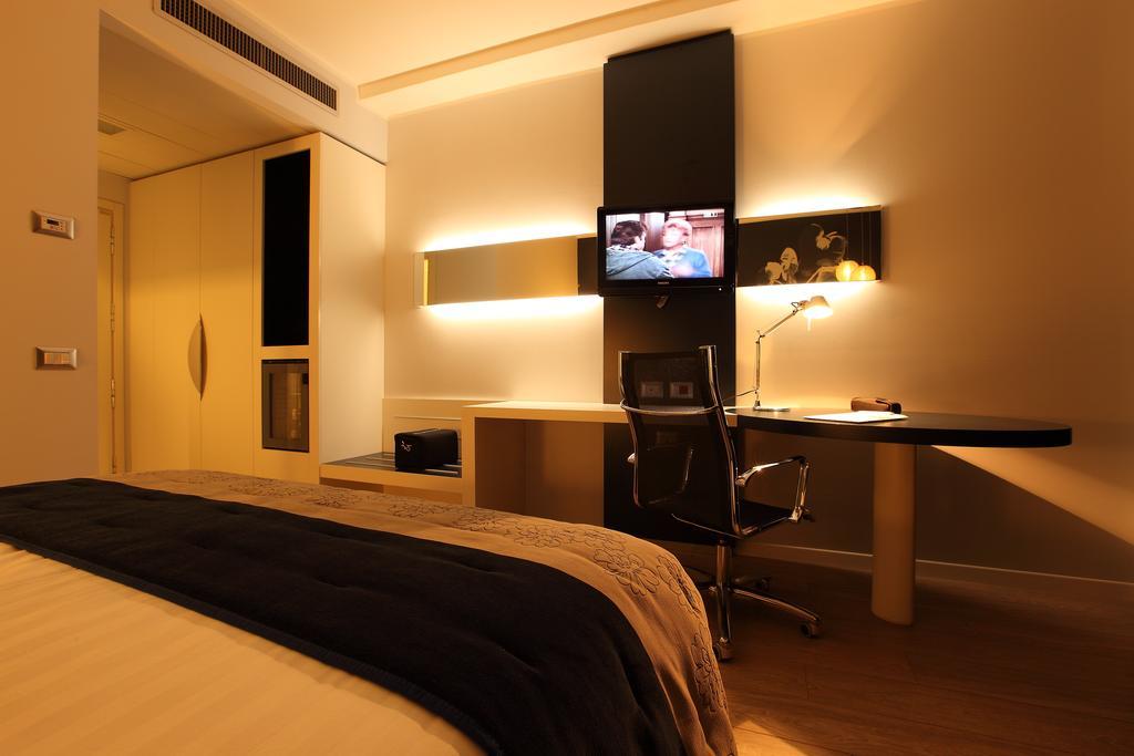 Holiday Inn Milan Nord Zara By Ihg Cinisello Balsamo Eksteriør bilde
